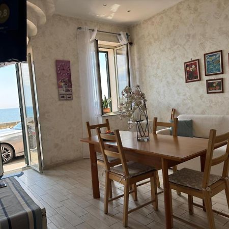Casa Vacanza Sweet Home Giardini-Naxos Buitenkant foto